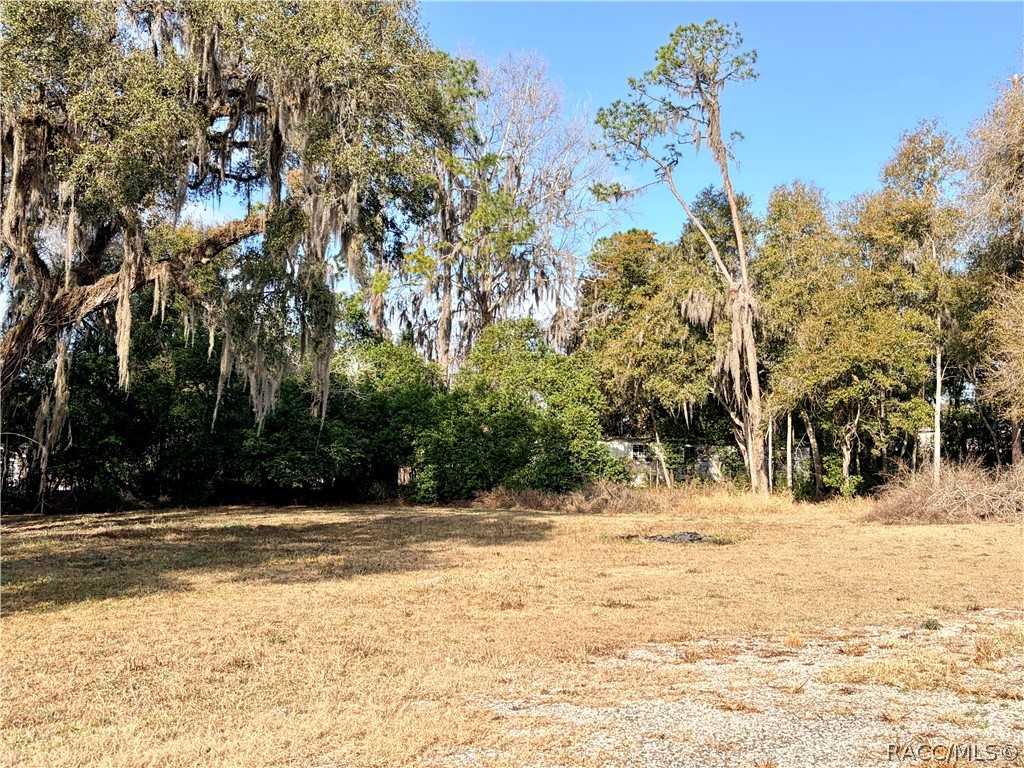 5666 S Florida Avenue