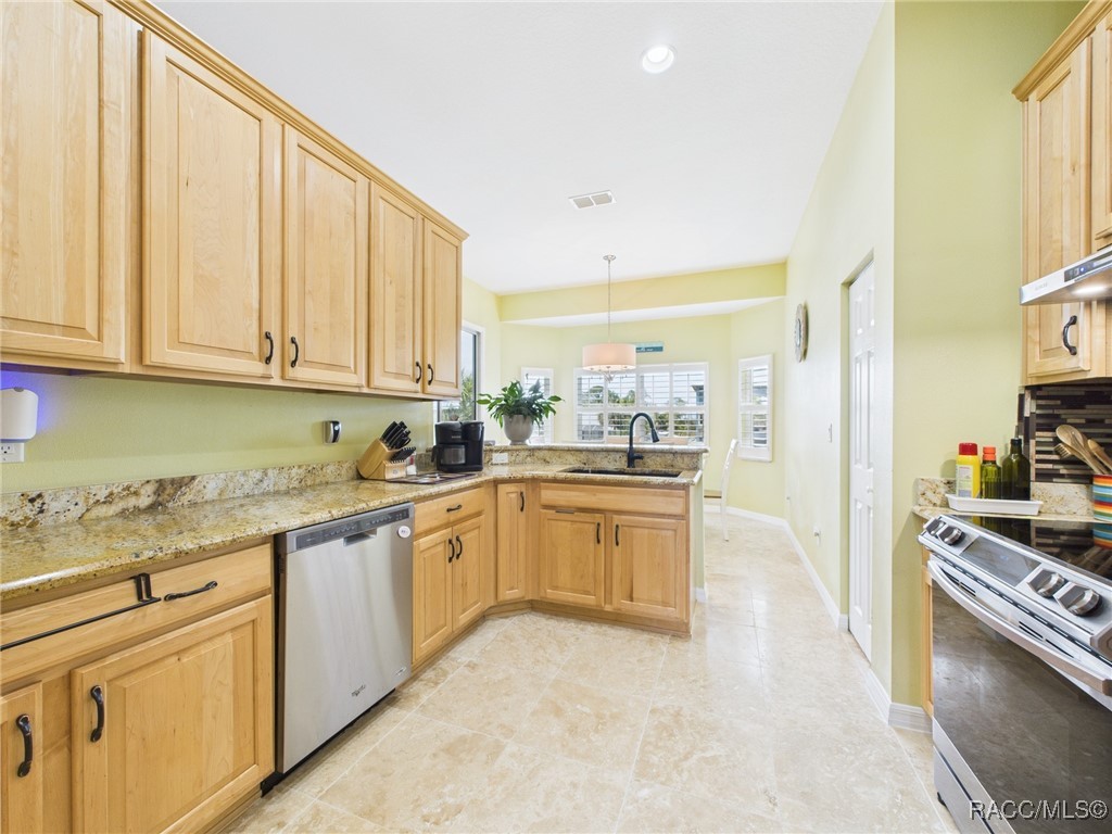 11730 W Sunnybrook Court, Crystal River, Florida image 25