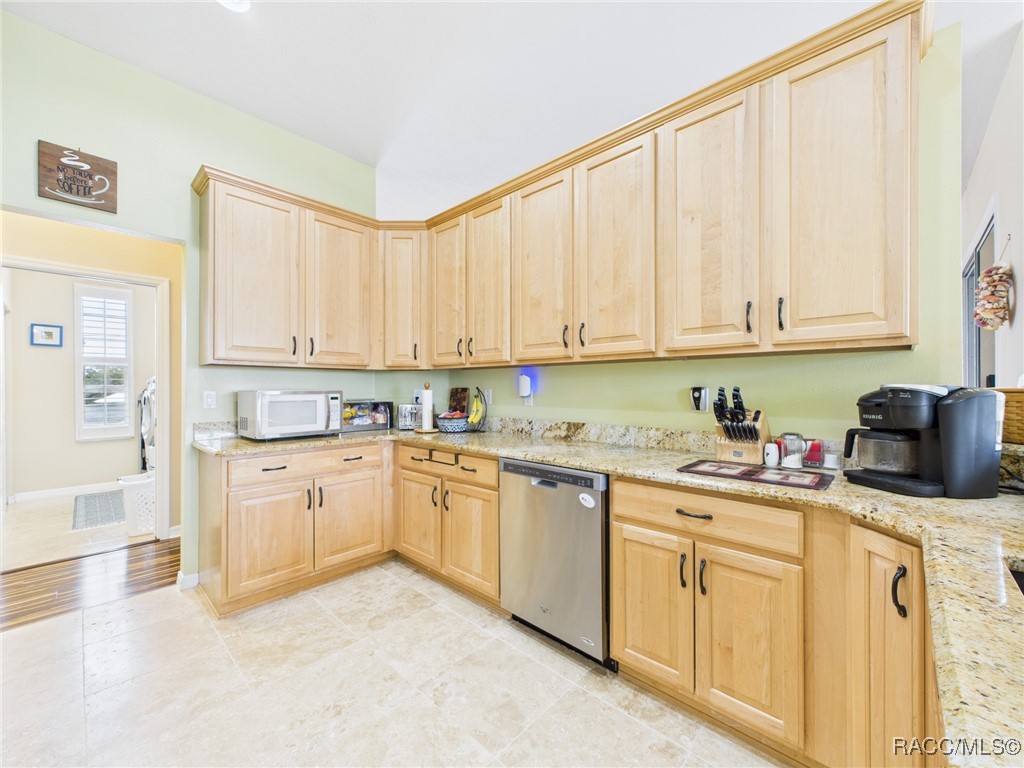 11730 W Sunnybrook Court, Crystal River, Florida image 23