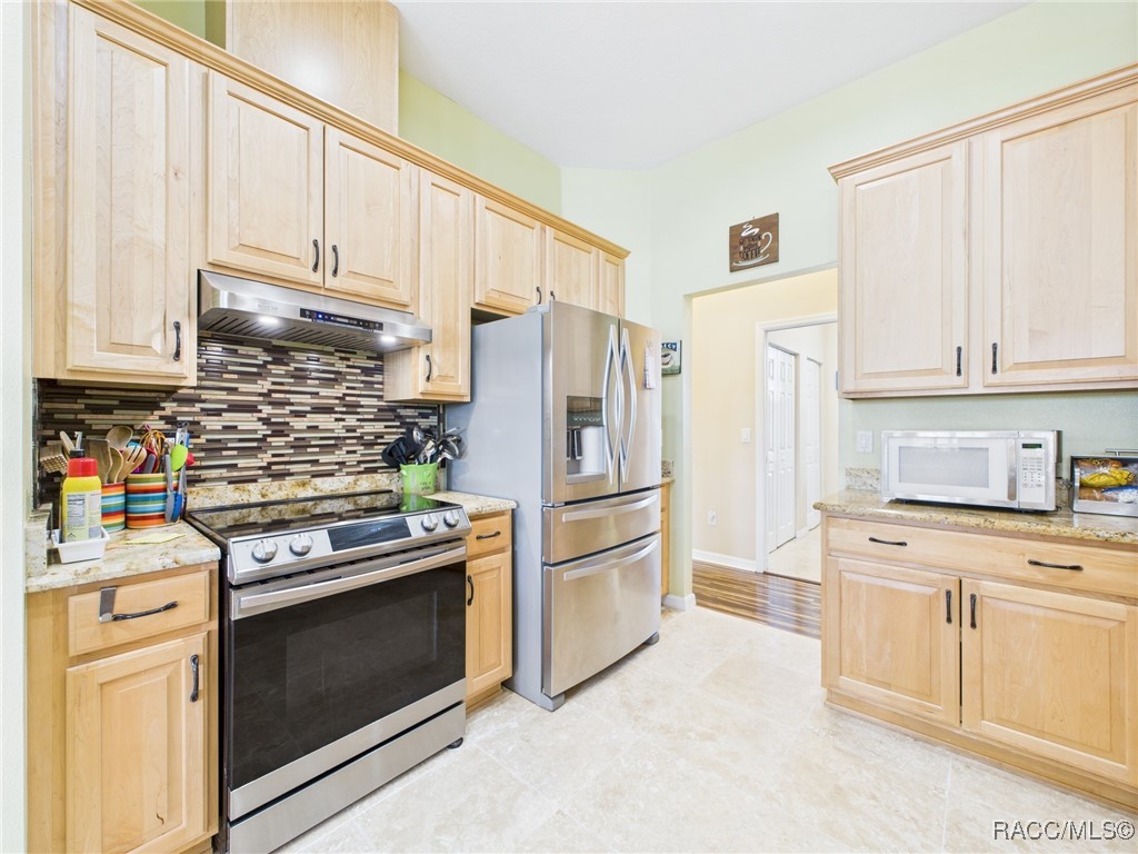 11730 W Sunnybrook Court, Crystal River, Florida image 24