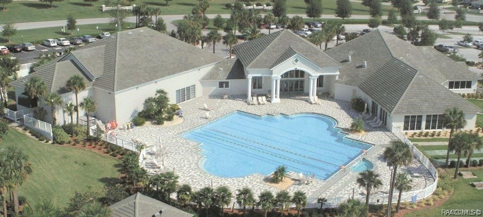 3034 N Clements Avenue