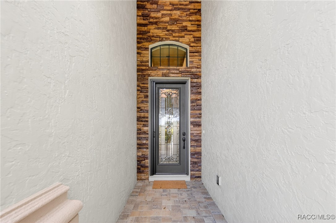 1750 W Westford Path