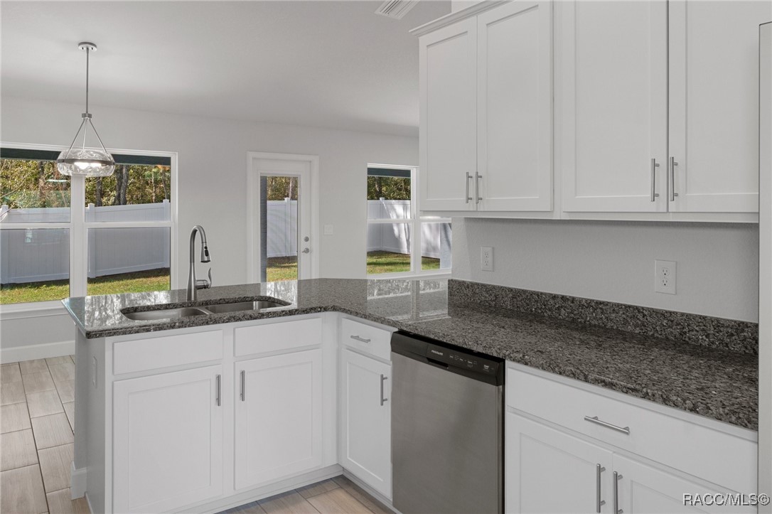 3256 W Brazilnut Road, Beverly Hills, Florida image 21