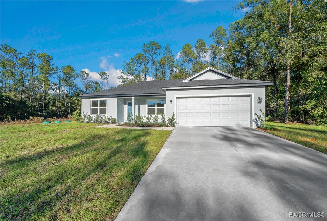 8429 N Quarry Drive, Citrus Springs, Florida image 2