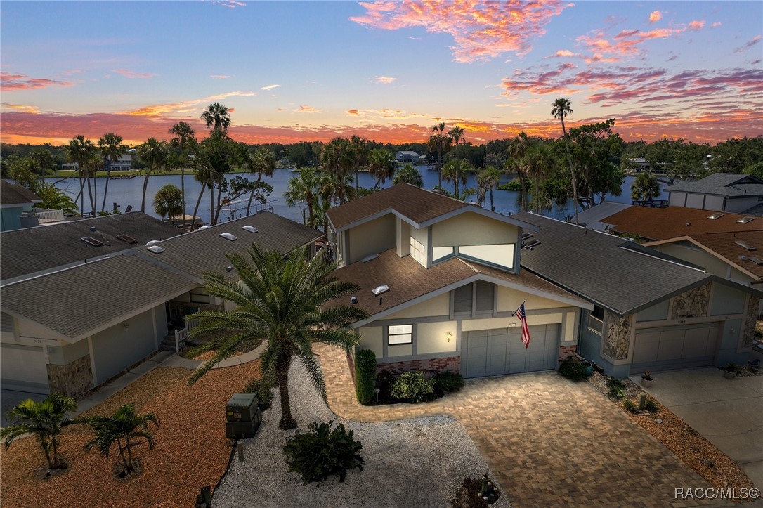 5248 S Riverview Circle, Homosassa, New York image 1