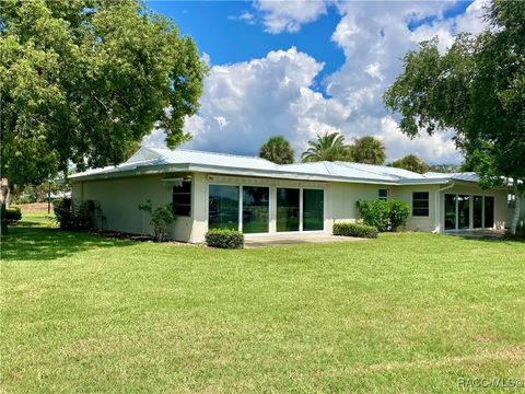 A home in Crystal River