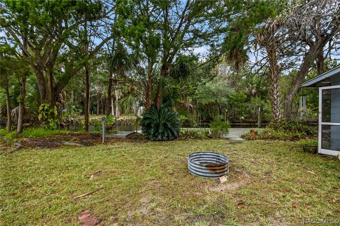 8 Palm Drive, Yankeetown, Florida image 39