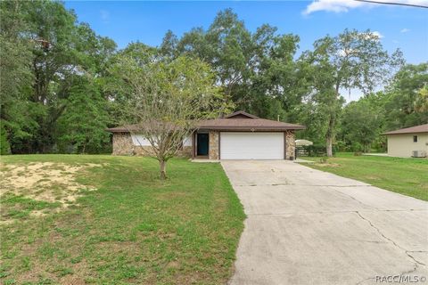 A home in Crystal River