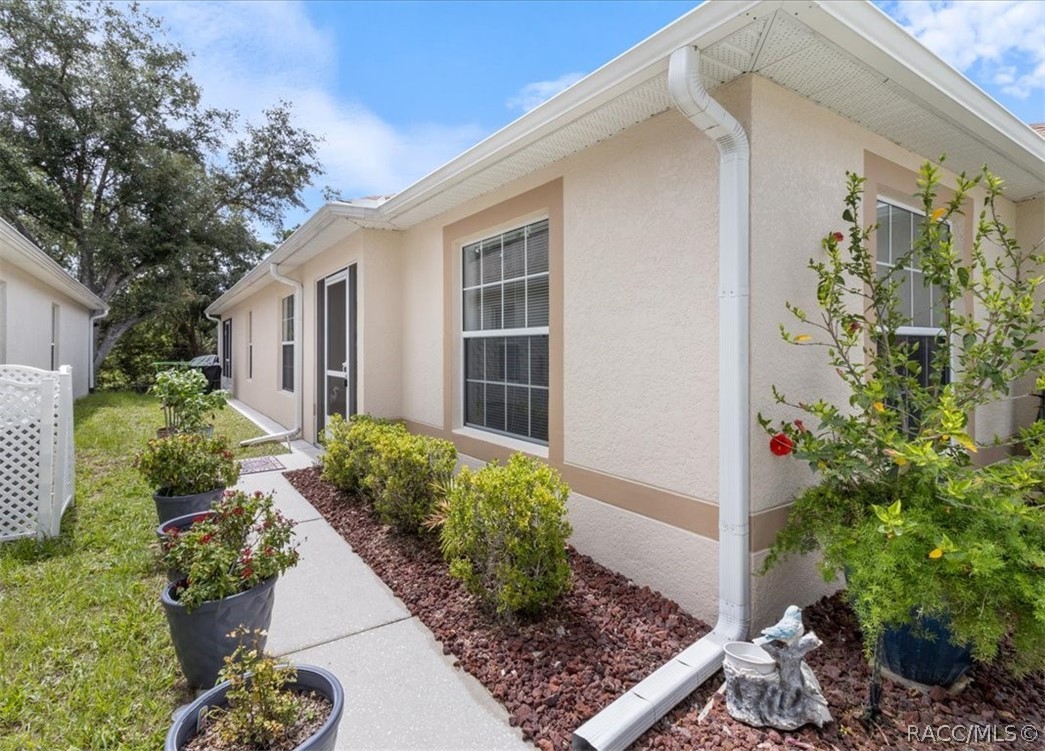 10417 S Drew Bryant Circle, Floral City, Florida image 35