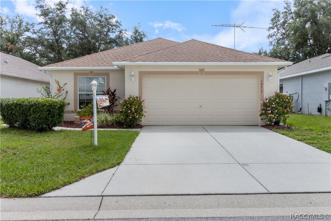 10417 S Drew Bryant Circle, Floral City, Florida image 1