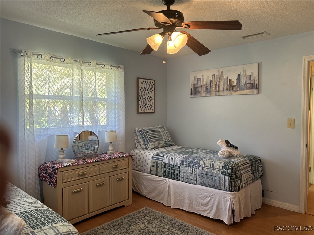 9402 E Southgate Drive, Inverness, New York image 12