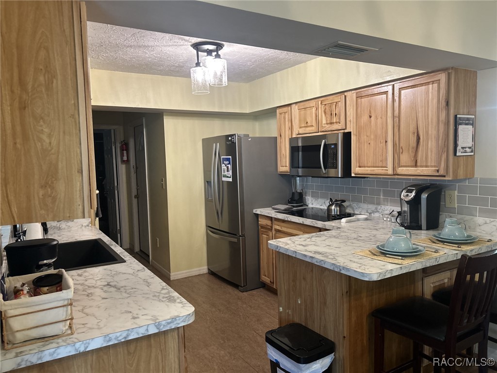 9402 E Southgate Drive, Inverness, New York image 27