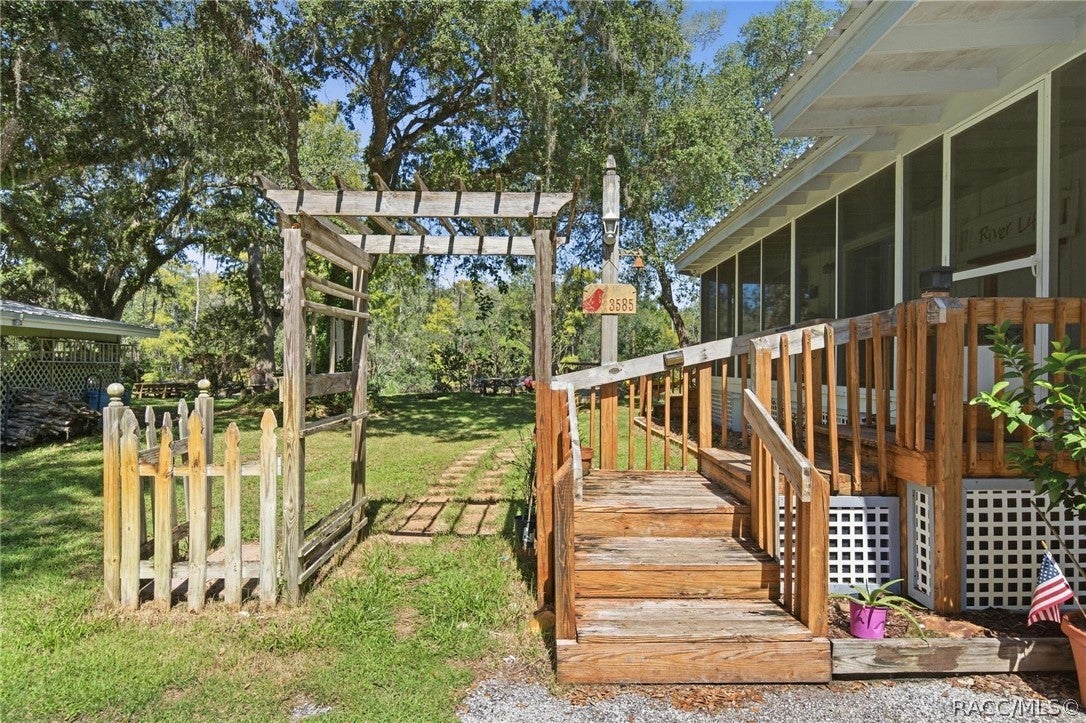 3585 E Westcove Court