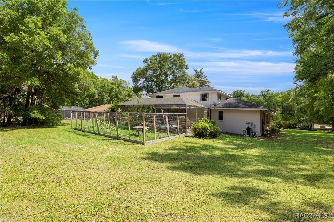 8210 N Golfview Drive, Citrus Springs, Florida image 5