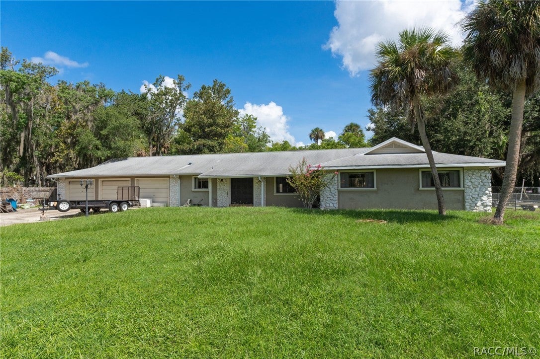149 & 151 SE Paradise Point Road