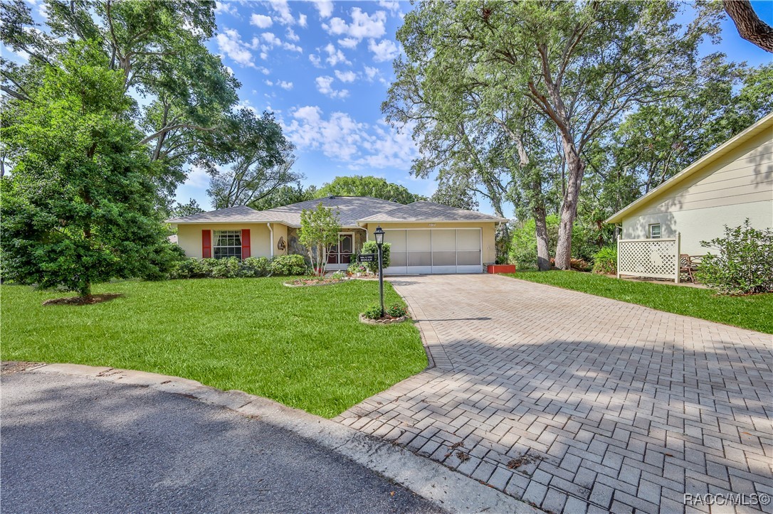 6172 Prestwick Court, Spring Hill, New York image 3
