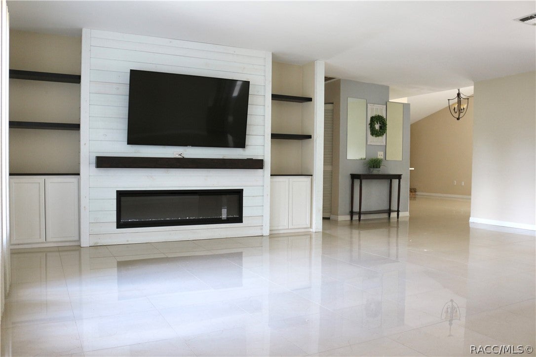 7590/7530 N Caesar Point