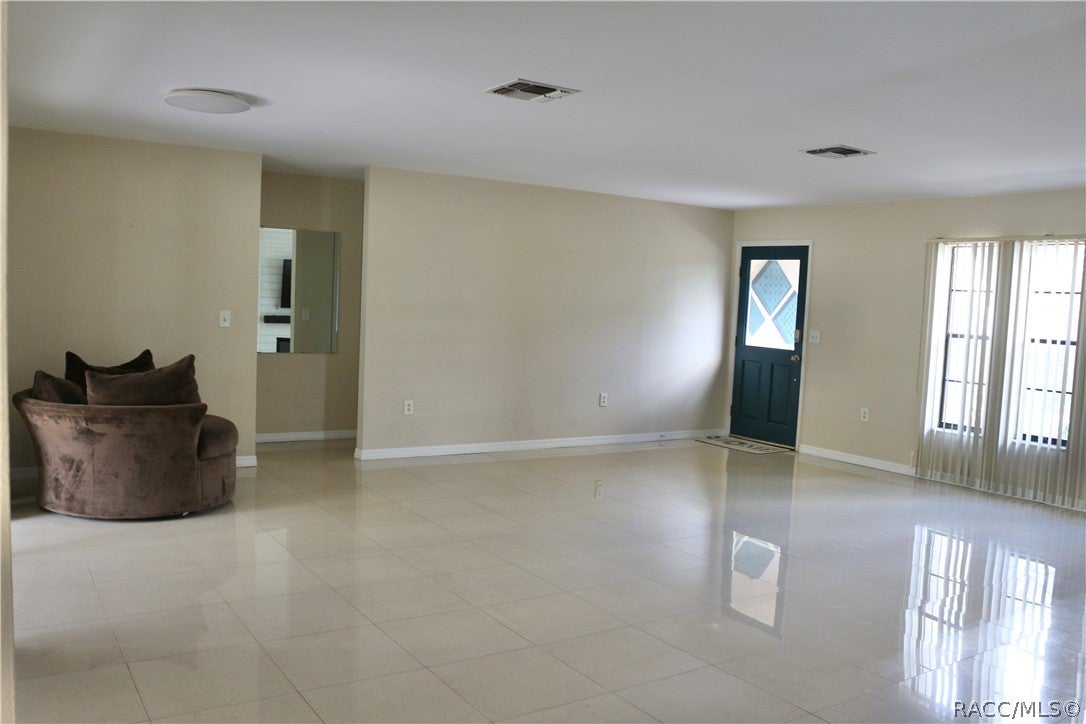 7590/7530 N Caesar Point
