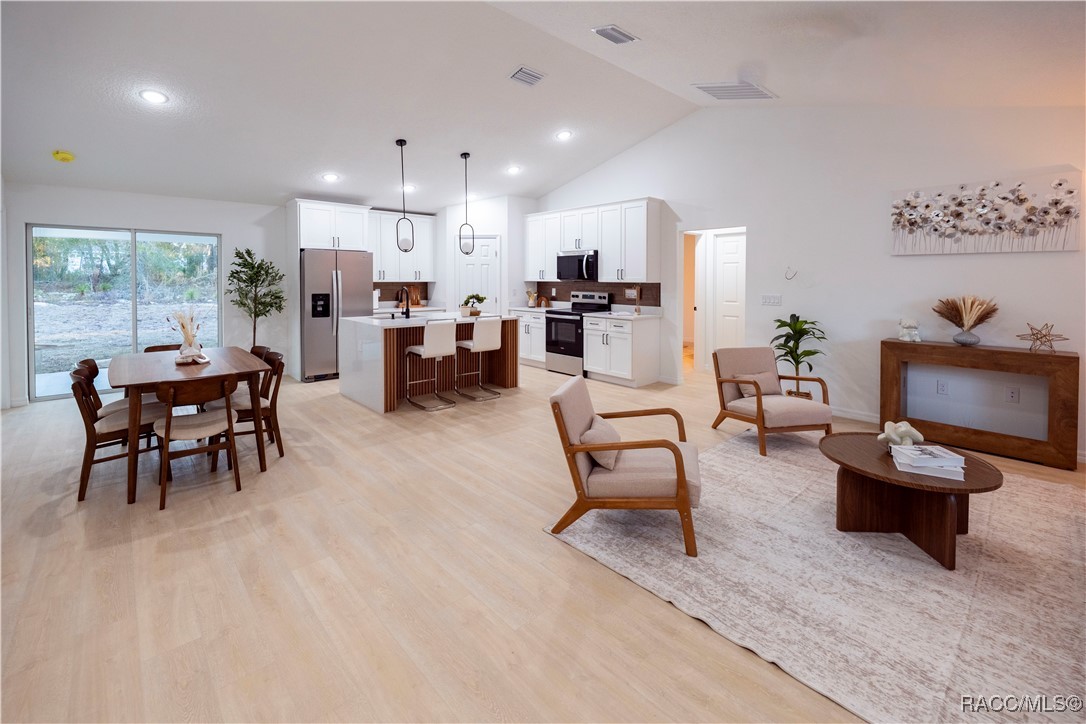 9305 N Cortlandt Drive