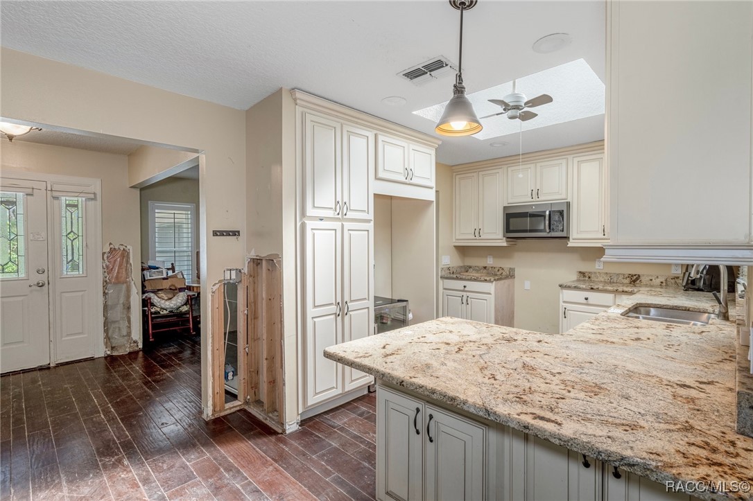 11860 W Fisherman Lane, Homosassa, New York image 7