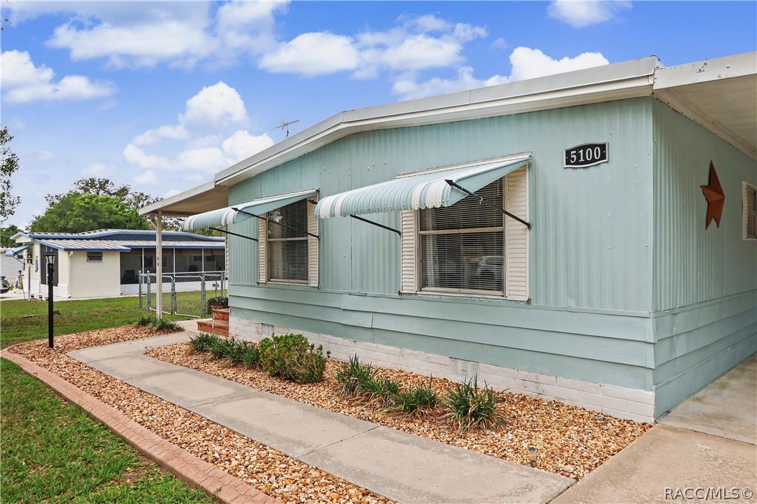 5100 S Kenneth Terrace