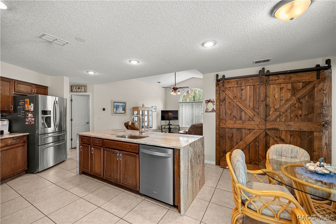 2789 W Aleuts Drive, Beverly Hills, Florida image 7