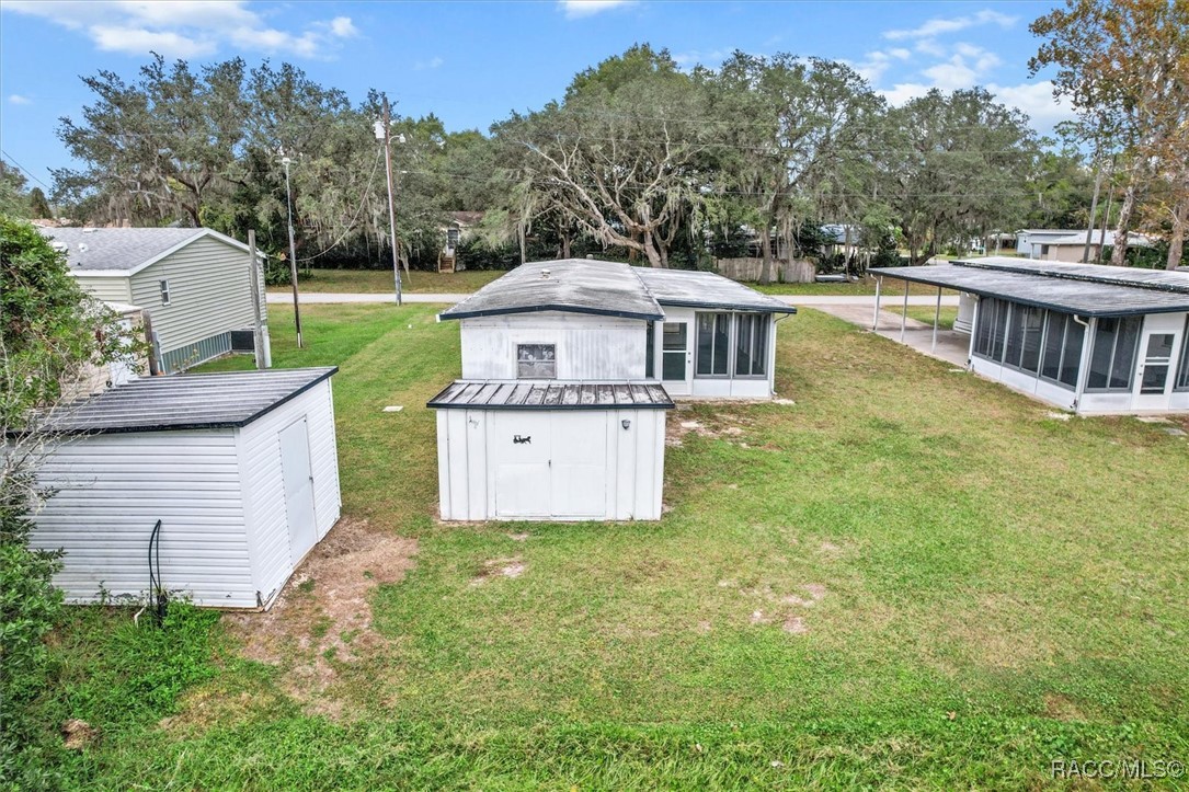 10131 E Bass Circle, Inverness, Florida image 6