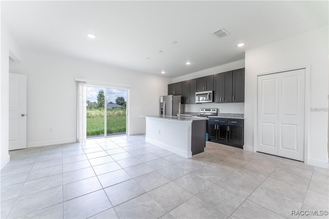 6591 N Roland Drive, Citrus Springs, Florida image 11