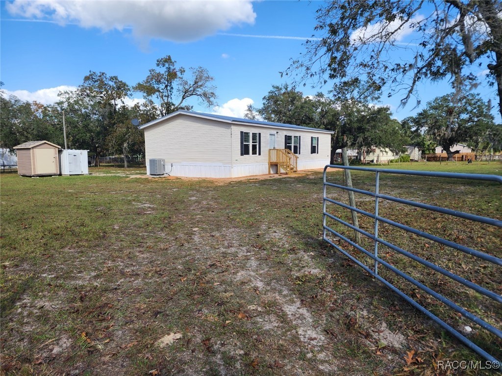 5105 S Barker Point, Lecanto, Florida image 2