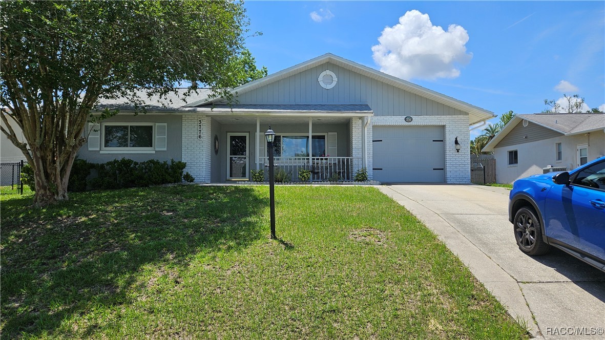 3776 N Honeylocust Drive, Beverly Hills, Florida image 1