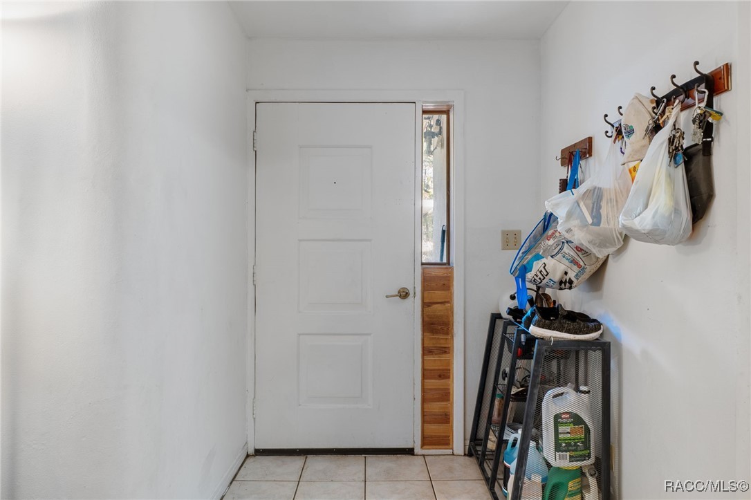 8372 E Lake Bradley Road