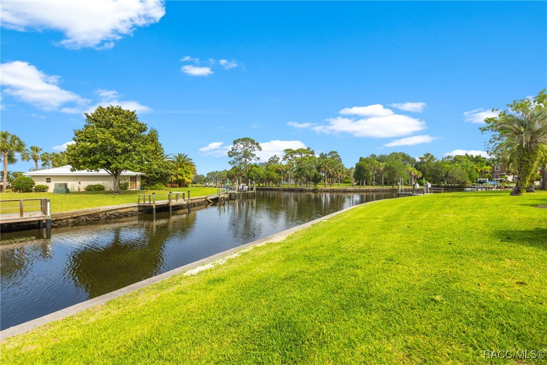 11229 W Bayshore Drive, Crystal River, Florida image 11