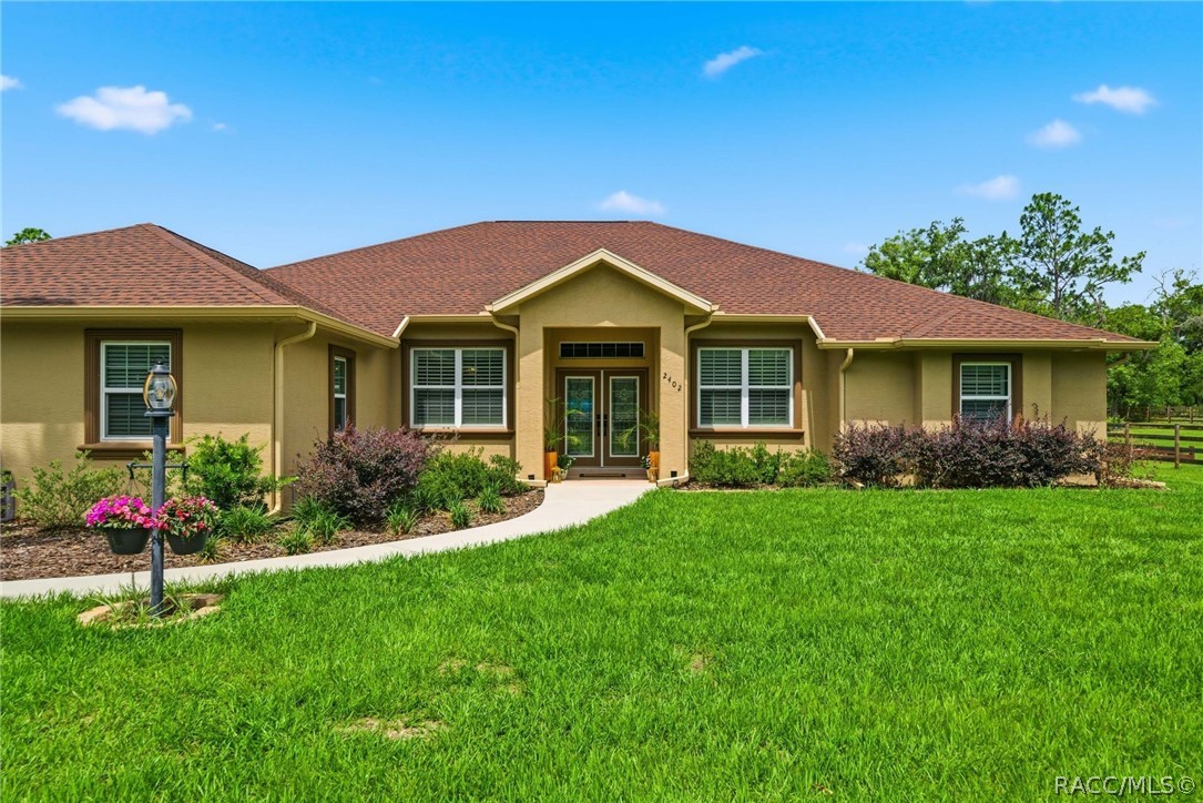2402 N Stampede Drive