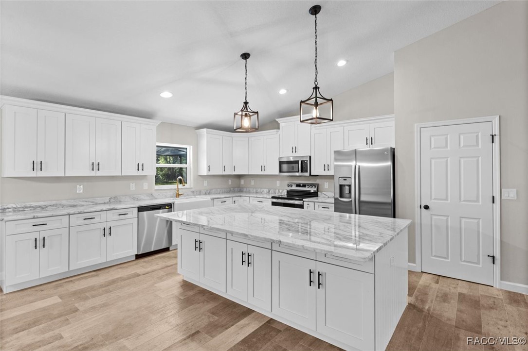 5379 N Nakoma Drive