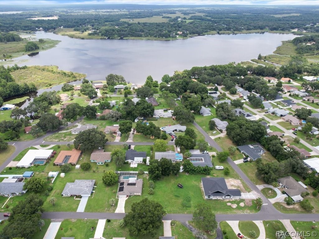 8822 E Cresco Lane, Inverness, Florida image 35