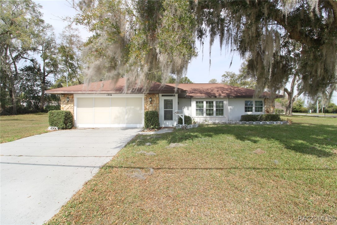 106 E Hill Street, Inverness, Florida image 1