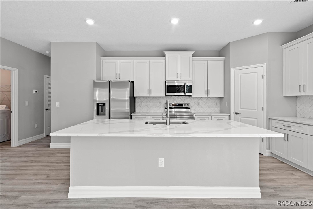 1740 E Mckinley Street, Hernando, Florida image 2