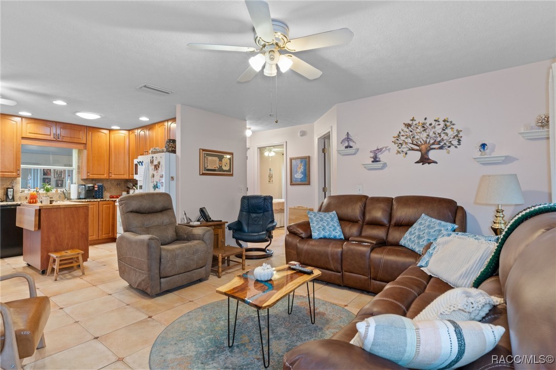 2542 N Regatta Point, Crystal River, Florida image 10