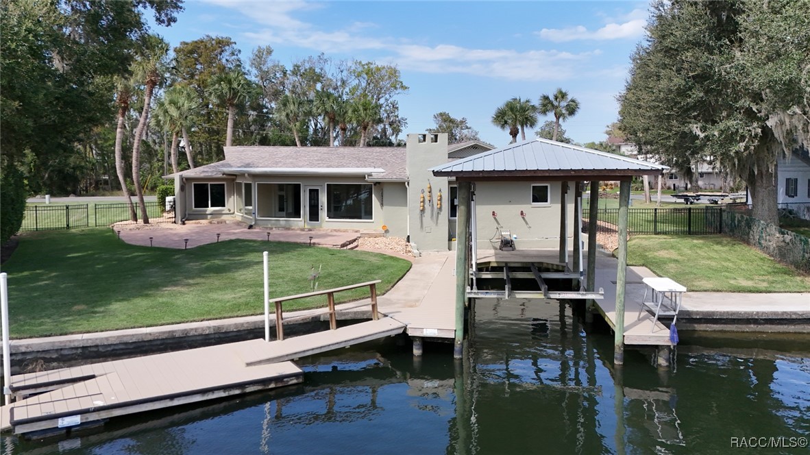 217 SW Kings Bay Drive, Crystal River, Florida image 23