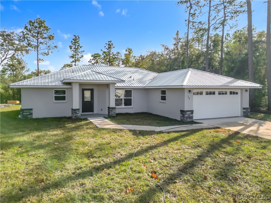 168 W Citrus Springs Boulevard