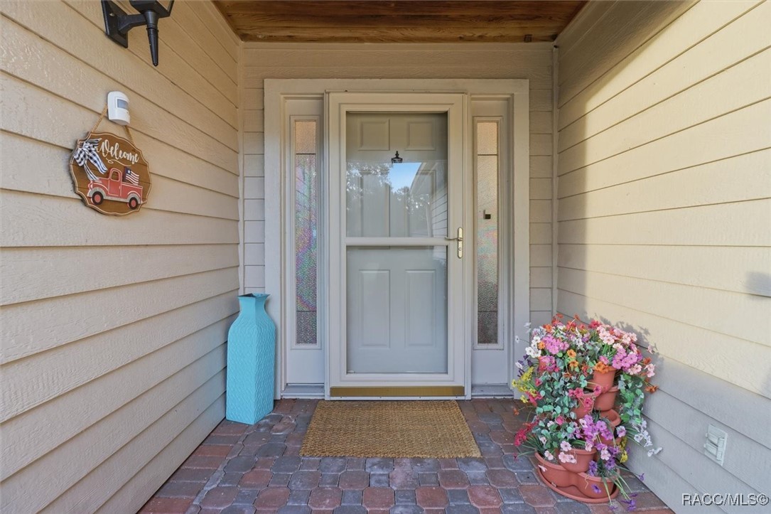 9533 Pelican Cove Court