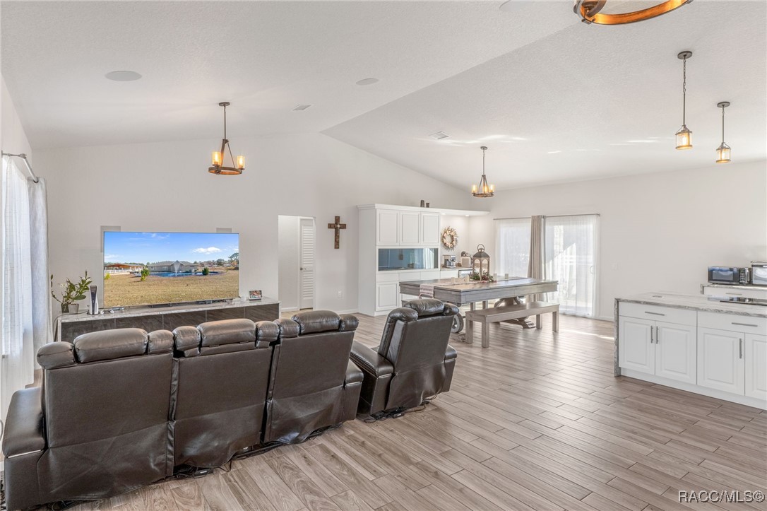 5715 S Gray Oak Terrace