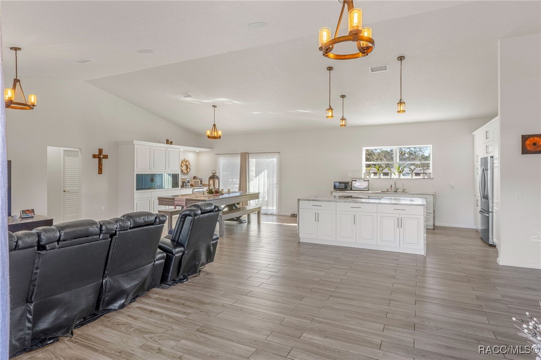 5715 S Gray Oak Terrace