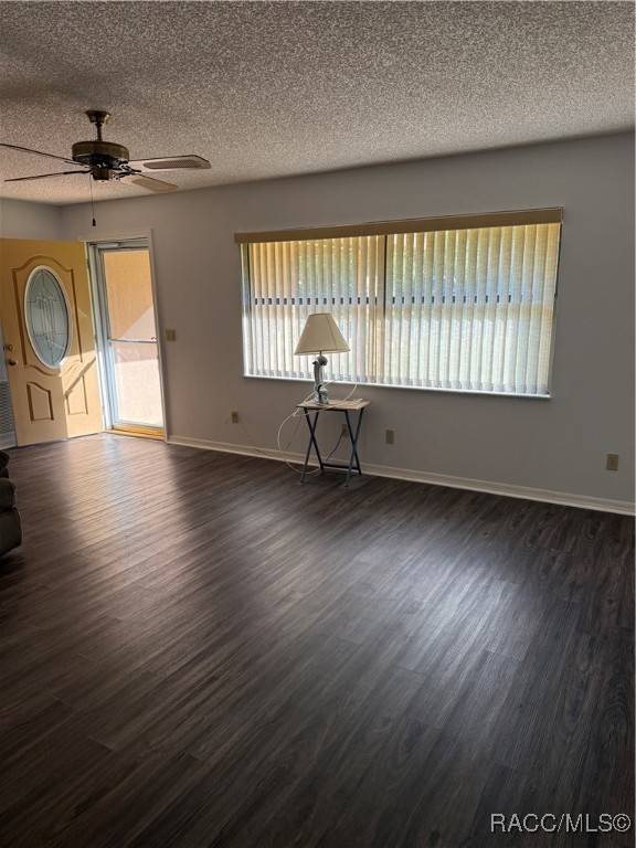 6461 E Grayson Street