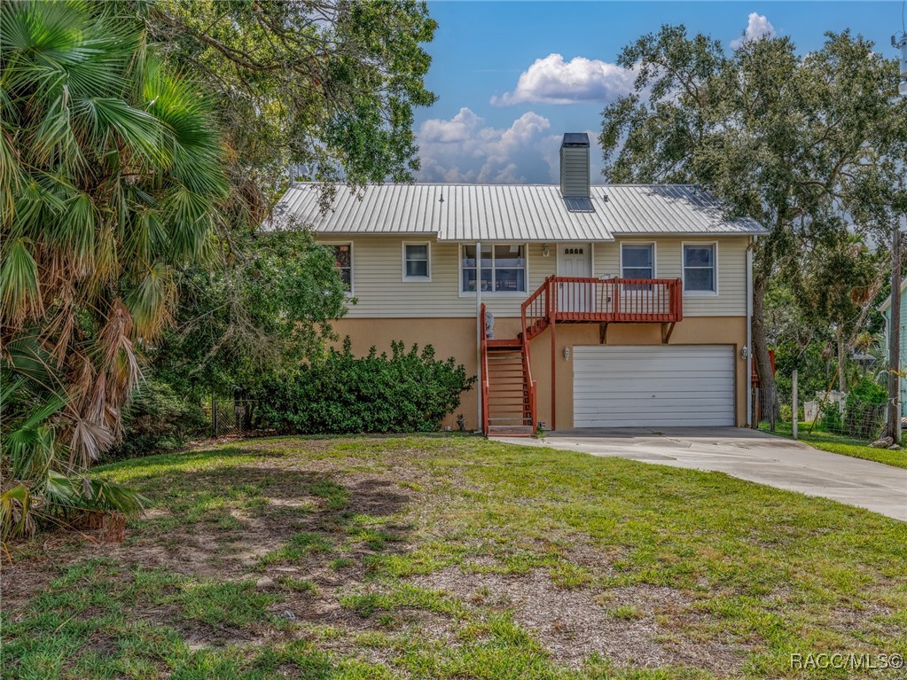 12390 W STANDISH Drive