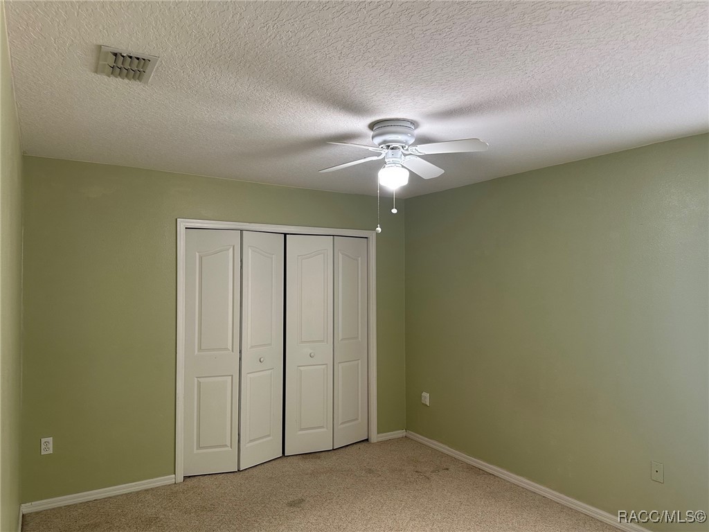 6205 S Shadowood Point, Floral City, New York image 15