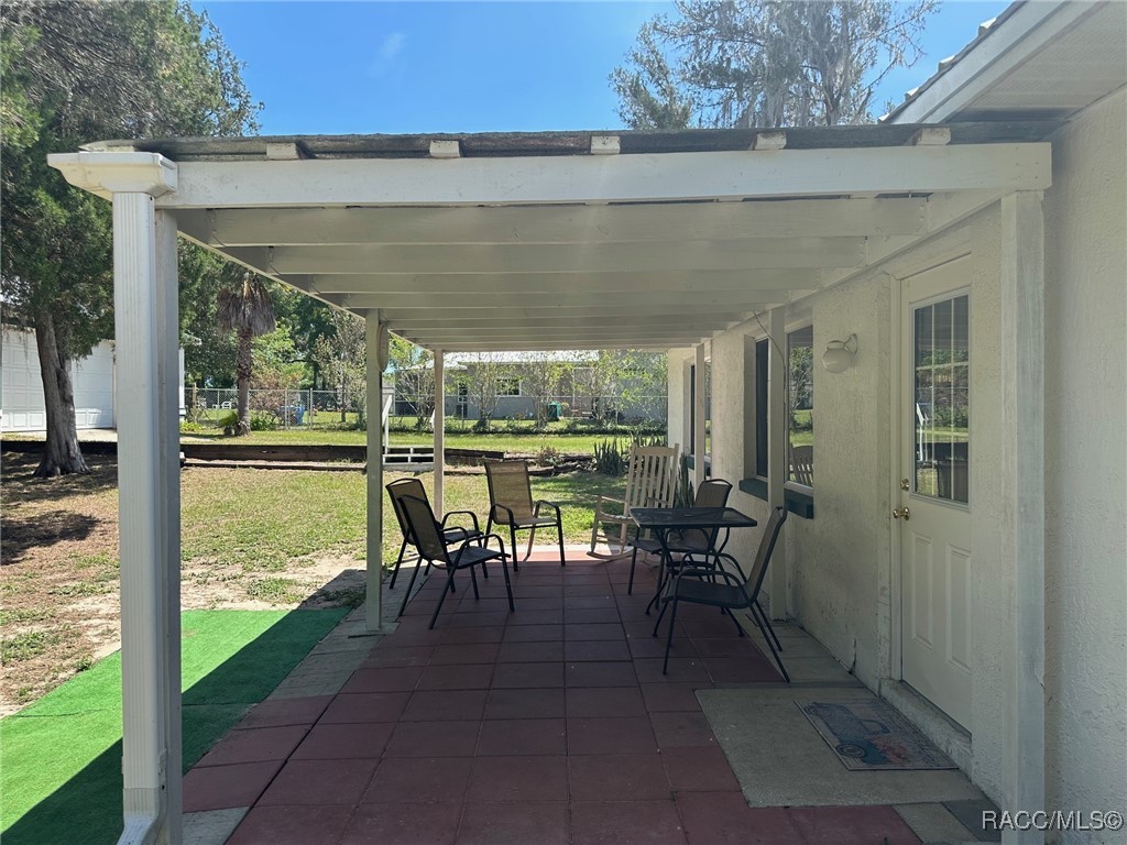 6205 S Shadowood Point, Floral City, New York image 21