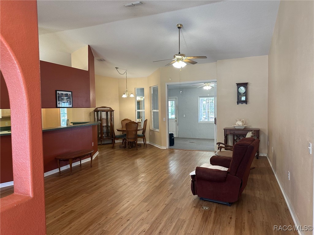 6205 S Shadowood Point, Floral City, New York image 4