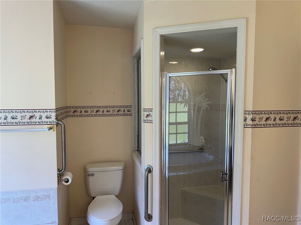 6205 S Shadowood Point, Floral City, New York image 12