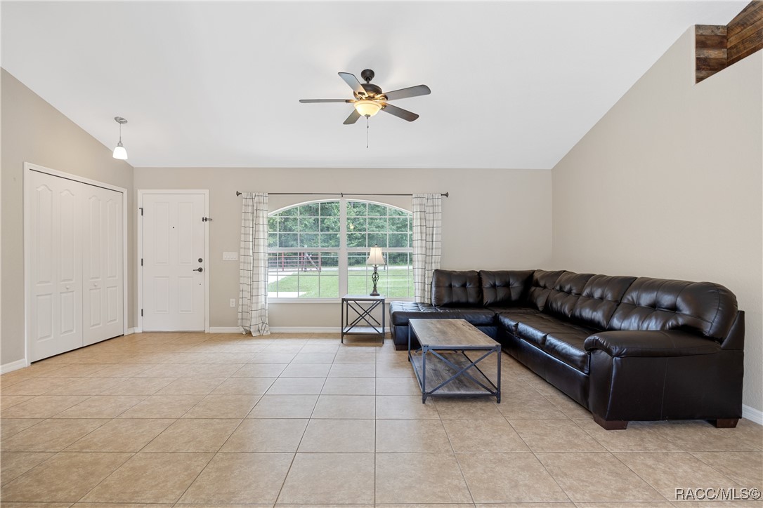 14271 Regency Court, Weeki Wachee, Florida image 10